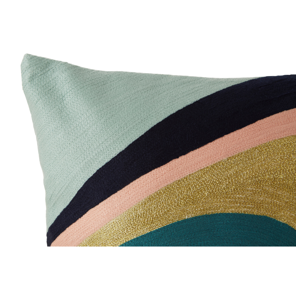 Bosie_Ozella_Curved_Stripes_Cushion_interia.co.uk